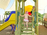 lake_river_side_hotel (111)