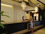 lake_river_side_hotel (97)