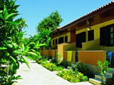 ozlem_garden_side (4)