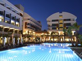 port_side_resort (30)