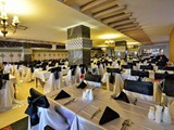 otel_side-crown-palace_xr9gUOFYeRQEIa28oRMv
