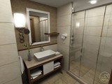 otel_side-crown-select_oQ0noS40u3oIjNJhiaZD