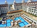 otel_side-crown-serenity_0EQeQDylStkhB2J6jHB8
