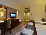 otel_side-crown-serenity_13cvSKuCLNqPmsecaCqZ