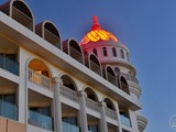 otel_side-crown-serenity_jaQAHjNKl4CiYHyf229R