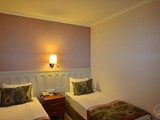 otel_side-crown-serenity_mukBao1AlyGADbBBu9iT