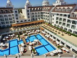otel_side-crown-serenity_o3JkemE5FfCHzzZQuNpq
